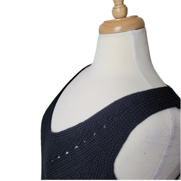 JOHN + JENN NICO IN CAVIAR Sweater Sleeveless - Picture 6 of 7